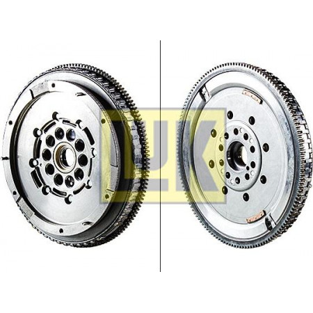 Volante VOLVO V40 (645), Touring, 07.1995 - 06.2004 LUK 415 0246 10