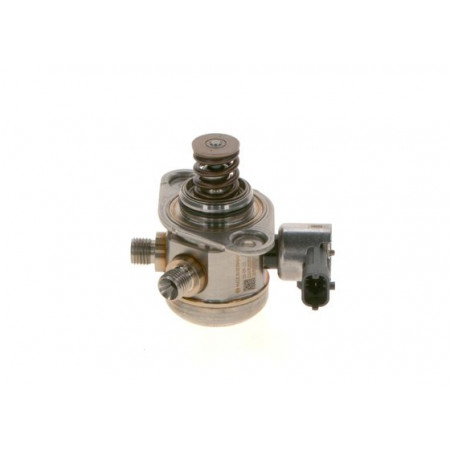 Se adapta la bomba de combustible de alta presión. JAGUAR F-PACE F-TYPE XE XF I XF II XF SPORTBRAKE XJ XK II LAND ROVER DEFE JAGUAR XE (X760), Sedán, 03.2015 - BOSCH 0 261 520 197
