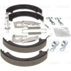 Jeu de mâchoires de frein, frein à main VOLVO C70 I (872), Compartiment, 03.1997 - 09.2002 BOSCH 0 204 113 826