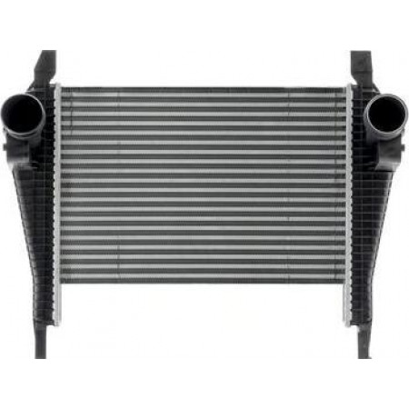 Interkoeler. intercoolercompressor IVECO EUROCARGO I-III EUROCARGO IV EUROCARGO V MAGIRUS F4AE0481A-F4AFE411F 09. IVECO Euro IV (IG160E2CA), Cargo, 09.2015 - MAHLE CI 268 000P