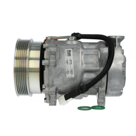 Compresor, climatizare Air-conditioning compressor CITROEN C5 I C5 II C8 XANTIA XM FIAT ULYSSE PEUGEOT 406 605 607 807 2.0D/2.2D/3.0 08.89- NISSENS NIS 89193
