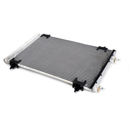 Condensator, climatizare Nissens Radiator 1.4/1.6/2.0 conditionat CITROEN C4-&#039;04 NISSENS NIS 94758