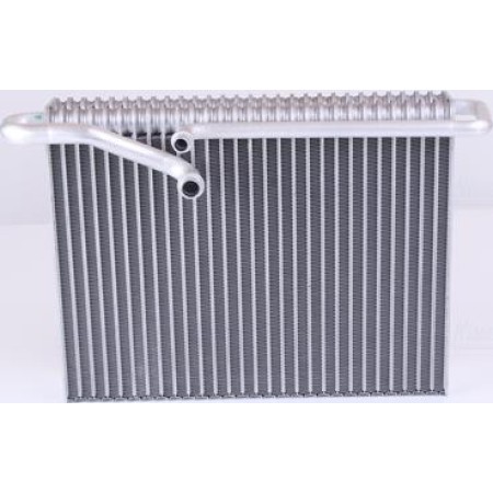 Nissens 92304 - Evaporator, air conditioning