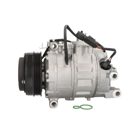 Compressor, airconditioning Aircocompressor BMW 5 F10 5 F11 5 GRAN TURISMO F07 6 F12 6 F13 6 GRAN COUPE F06 7 F01 F02 F03 F04 X5 E70 X5 F15 F85 X6 E71 E72 4.4/6.0/6.6 10.07- NISSENS NIS 890218