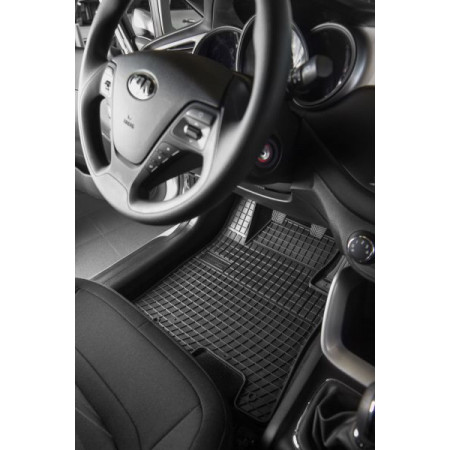 Tapete de borracha FROGUM, 4 unid. BASIC, traseiro dianteiro, conjunto, cor preta, adequado para TOYOTA YARIS, YARIS CROSS 02.20-, Crossover, versão: Standard