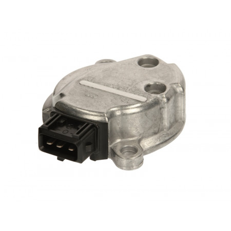 Sensore, posizione albero a camme Sensore per porta accensione AUDI A3 A4 B5 A4 B6 A4 B7 A6 C4 A6 C5 A8 D2 A8 D3 ALLROAD C5 CABRIOLET B3 TT SEAT ALHAMBRA CORDOBA IBIZA II IBIZA III 1.8-4.2 03.94-03.16 BOSCH 0 232 101 024