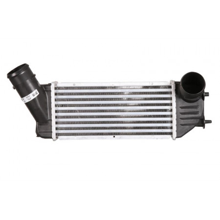 Intercooler, compressor Peugeot 307 with cooler air 00 - 2.0 HDi Diesel MA / C + / - -9491 P / A NISSENS NIS 96790