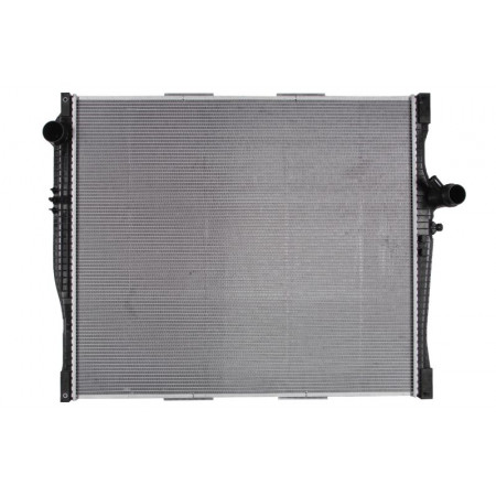 Radiateur, motorkoeling Motorradiator zonder frame EURO 6 RVI T VOLVO FH FH II FH III FH16 FH16 II FH16 III D13A380-G13C460 01.03- NISSENS NIS 654790