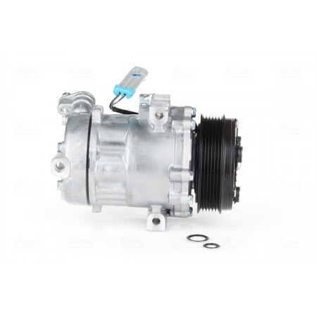 Compressore, climatizzatore Compressore climatizzatore OPEL AGILA COMBO TOUR COMBO/MINIVAN CORSA C CORSA C/HATCHBACK MERIVA A TIGRA SUZUKI IGNIS II SPLASH SWIFT III SWIFT IV WAGON R+ 1.3D 06.03- NISSENS NIS 890388
