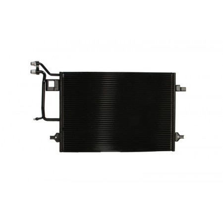 Condensator, climatizare Nissens 8DO.260.401 Un condensator de racire AUDI A4 94-97 NISSENS NIS 94207