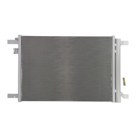 Condenseur, climatisation Condenseur de climatisation avec sécheur AUDI A3 Q2 Q3 TT CUPRA ATECA SEAT ARONA ATECA IBIZA V LEON LEON SC LEON ST LEON ST/KOMBI LEON/HATCHBACK TARRACO SKODA KAMIQ KAROQ 1.0-2.0D 04.12- NISSENS NIS 941067