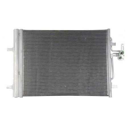 Condenseur, climatisation Condenseur de climatisation avec sécheur VOLVO S60 II S80 II V40 V60 I ​​​​V70 III V70 III/KOMBI XC70 II LAND ROVER DISCOVERY SPORT FREELANDER 2 RANGE ROVER EVOQUE 1.5-3.2 03.06- NISSENS NIS 940155