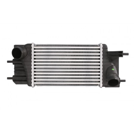Ladeluftkühler, Kompressor Ladeluftkühler NISSAN JUKE NV200 / EVALIA PULSAR 1.5D 06.10- NISSENS NIS 961433