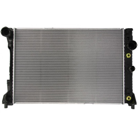 Kühler, Motorkühlung Motorkühler MERCEDES C C204 C T-MODEL S204 C W204 E A207 E C207 E T-MODEL S212 E W212 GLK X204 SLK R172 1.6-3.5 NISSENS NIS 67168