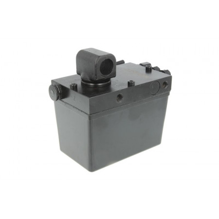 Tilting pump, driver's cab RVI MAGNUM 10.04- AKUSAN TEQ-03.121 driver's cab tilting pump
