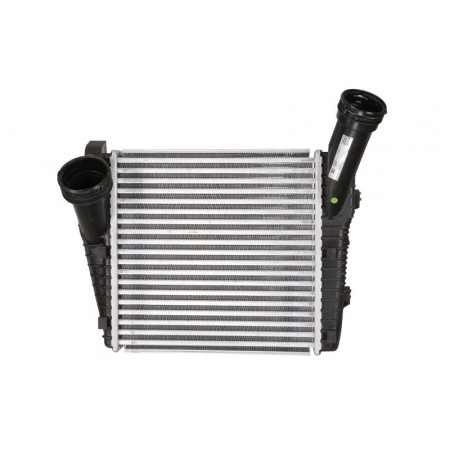 Intercooler, compressor Intercooler AUDI Q7 PORSCHE CAYENNE VW TOUAREG 3.0/3.0D 11.04- NISSENS NIS 96611