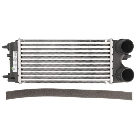 Intercooler, compressor Intercooler FORD TOURNEO COURIER B460 TRANSIT COURIER B460 TRANSIT COURIER B460/MINIVAN 1.5D/1.6D 02.14- NISSENS NIS 96357