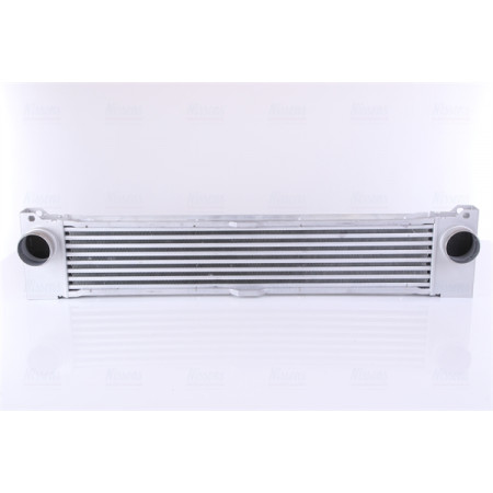 Intercooler, compresor de aire frío Mercedes Viano In 639 03 - 2.0 CDI Diesel MA / C + / - P / A NISSENS NIS 96730
