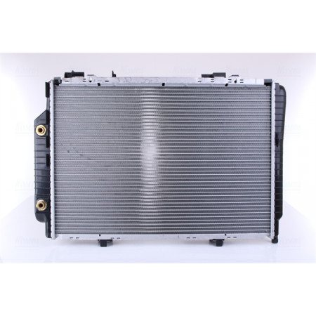 Kühler, Motorkühlung Motorkühler MERCEDES C T-MODEL S202 C W202 2.2D NISSENS NIS 62618